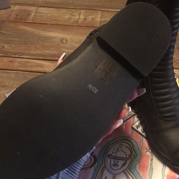 Black Moto Boots. Zip up! - Picture 2 of 6